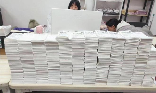 淘特產(chǎn)業(yè)帶活力復(fù)蘇 七成工廠提前開工，萬余淘工廠文具備戰(zhàn)“開學(xué)季”